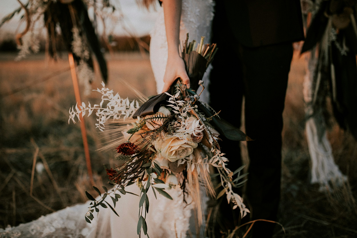 wedding-bouquet-ideas-dried-preserved-arrangement
