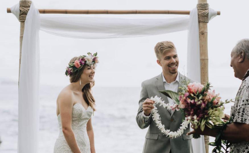 Floral Wedding Traditions of Hawaii