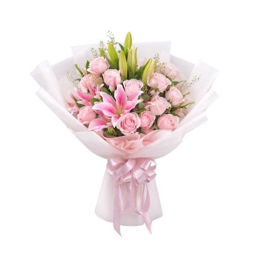 flower bouquet Enchanting Love